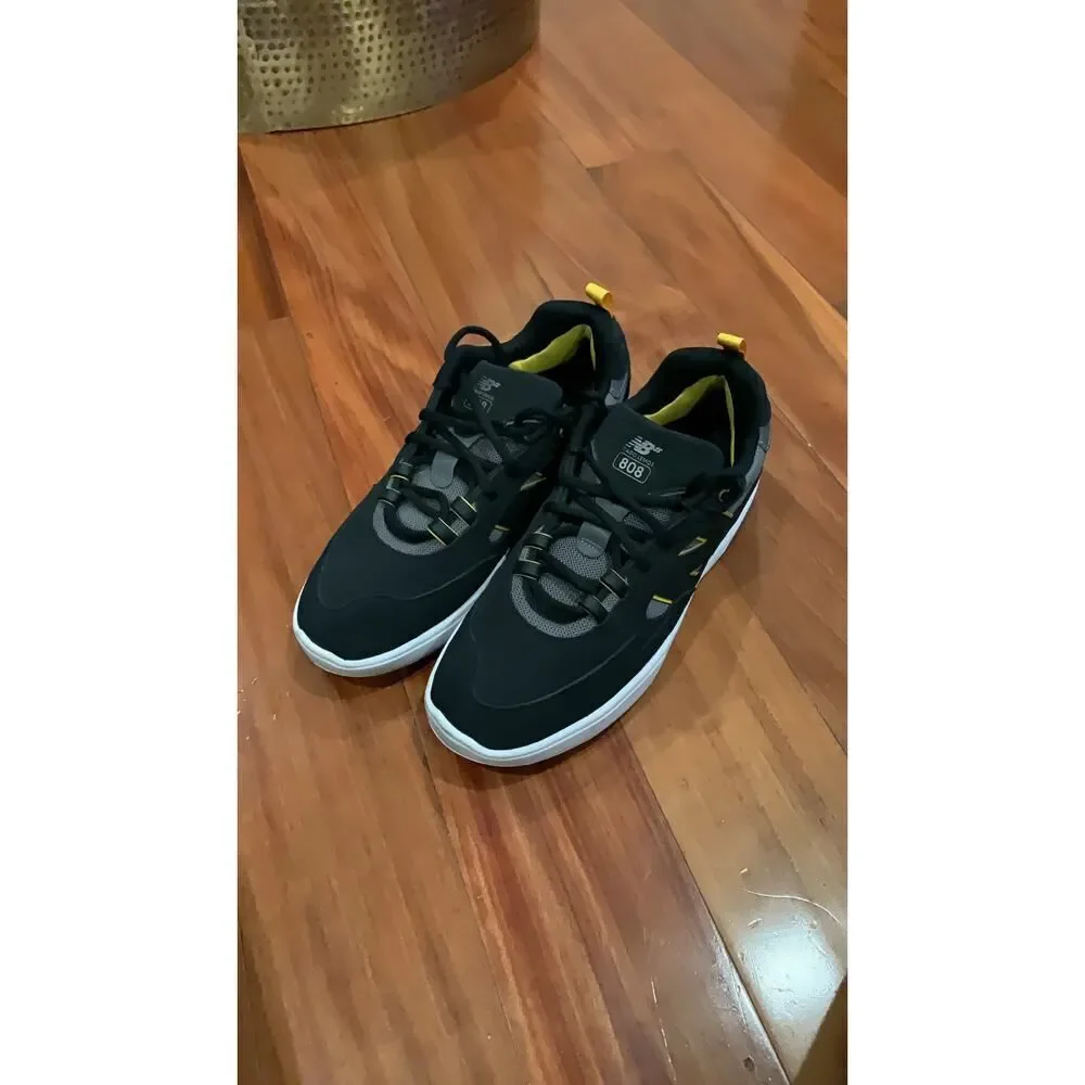 New Balance Men US M 13 Sneakers Athletic Streetwear